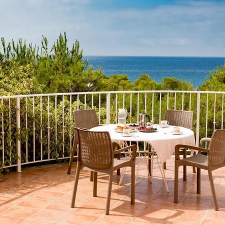 Moonkey - Villa Janos